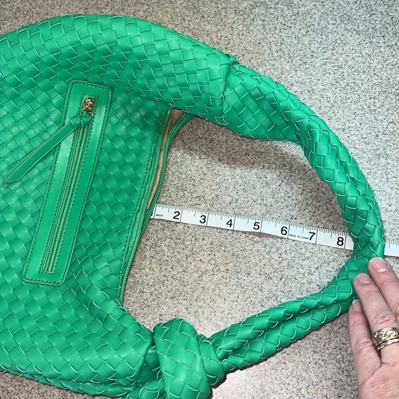 ⚡️SONDRA ROBERTS SQUARED springtime Jade Green woven weave Knot bag purse EUC - Picture 14 of 16